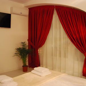 Hostal Petite Maman